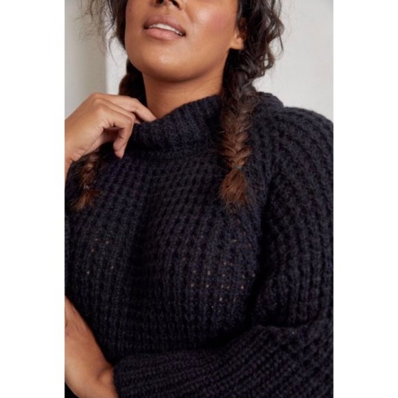 Maeve | NWT Dionne Bell-Sleeved Sweater - Picture 4 of 16